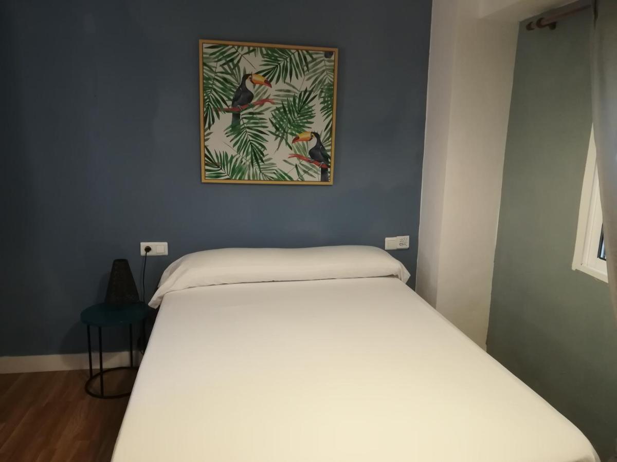 Hostal The Monkey Room Marbella Exterior foto