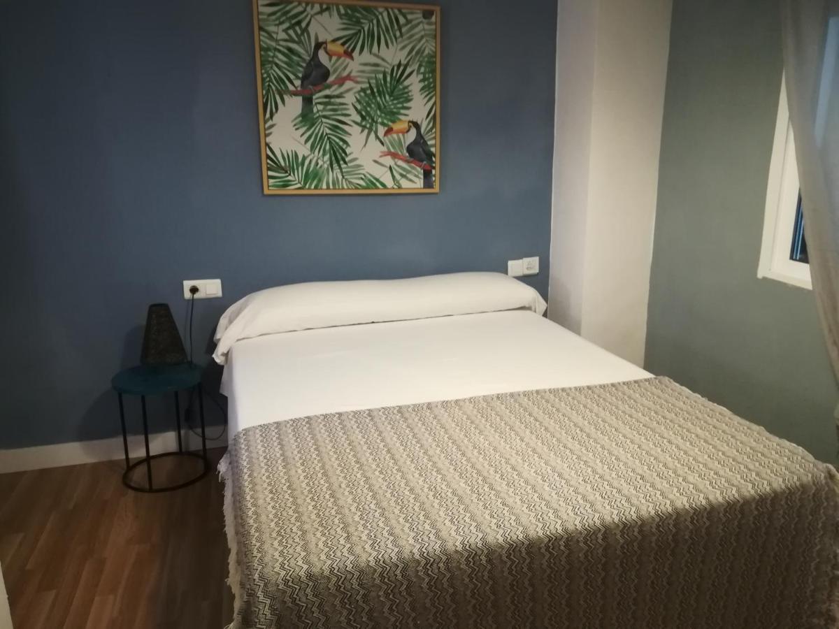 Hostal The Monkey Room Marbella Exterior foto