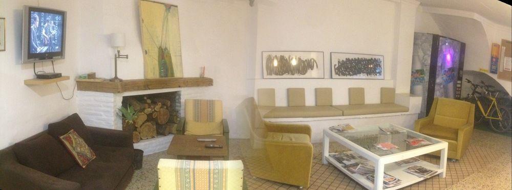 Hostal The Monkey Room Marbella Exterior foto